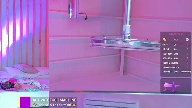 Miss Pawi online show from November 8, 9:24 pm