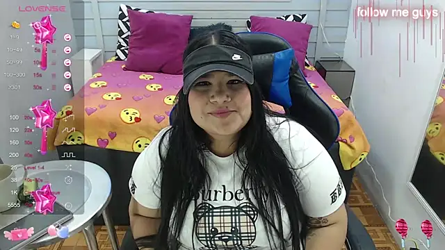 evelin zaens online show from February 18, 3:10 am