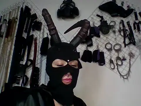 FeticheMacabre online show from January 4, 2:03 am