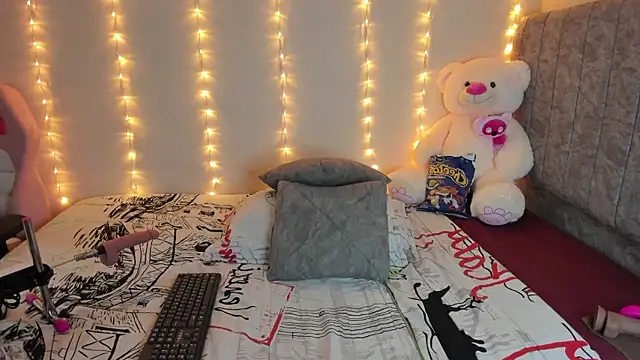 SaraCrow online show from January 10, 4:14 am