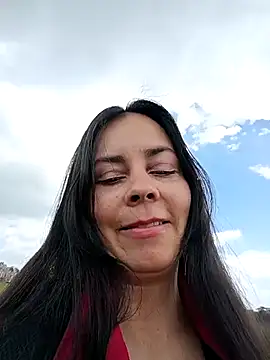 johannatb online show from March 21, 3:15 pm