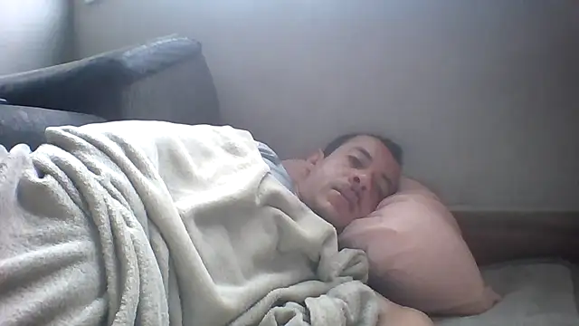 Snapshot of MachoScorpionCaralho chatting on May 28, 10:23 am MachoScorpionCaralho online show from May 28, 10:23 am