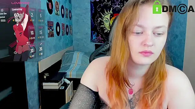 Snapshot of madness_lia chatting on December 23, 1:51 am madness lia online show from December 23, 1:51 am