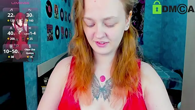 Snapshot of madness_lia chatting on January 2, 5:46 am madness lia online show from January 2, 5:46 am
