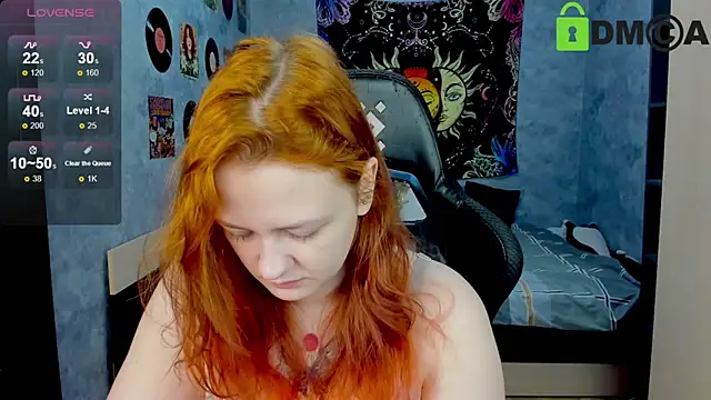 Snapshot of madness_lia chatting on February 16, 3:04 am madness lia online show from February 16, 3:04 am