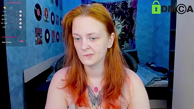 Snapshot of madness_lia chatting on February 20, 8:39 am madness lia online show from February 20, 8:39 am