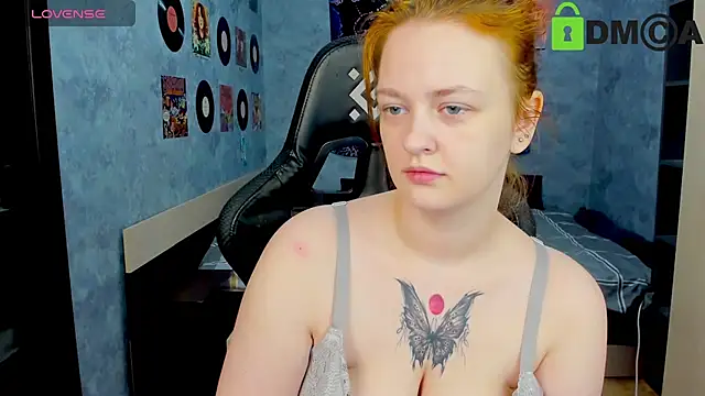 Snapshot of madness_lia chatting on February 21, 8:51 am madness lia online show from February 21, 8:51 am