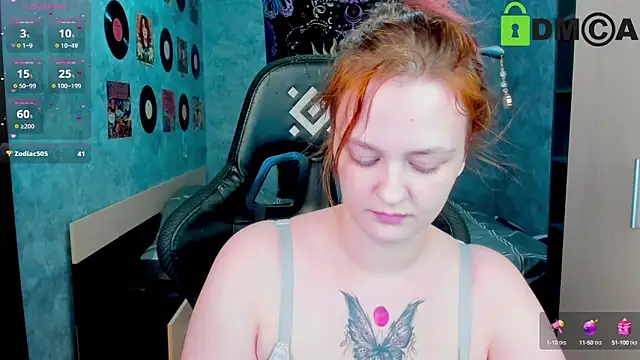 Snapshot of madness_lia chatting on March 21, 8:28 am madness lia online show from March 21, 8:28 am