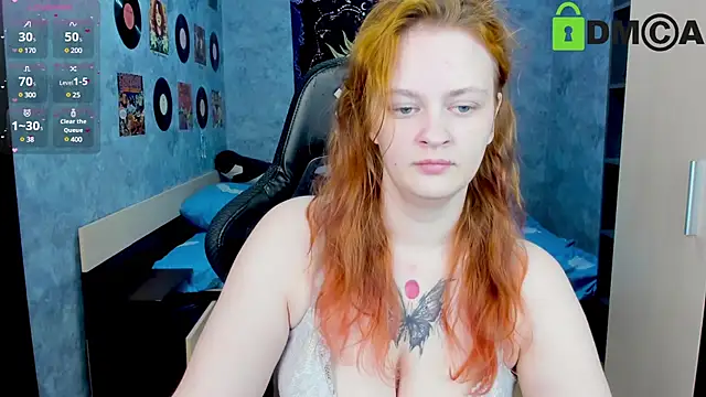 Snapshot of madness_lia chatting on March 22, 5:17 am madness lia online show from March 22, 5:17 am
