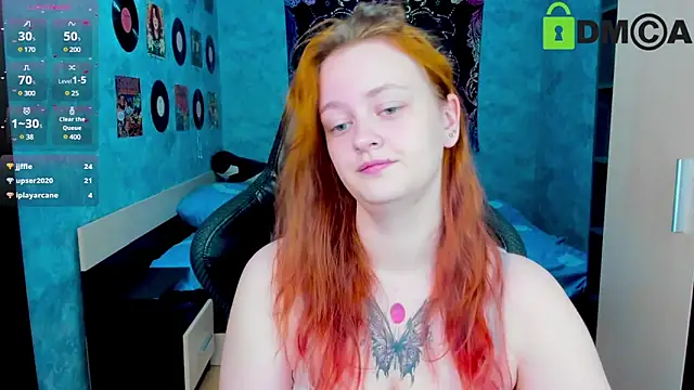 Snapshot of madness_lia chatting on March 22, 8:18 am madness lia online show from March 22, 8:18 am