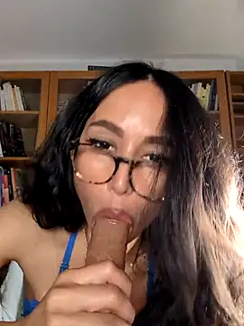 Snapshot of Naughty-Jessie chatting on March 1, 1:00 am Naughty-Jessie online show from March 1, 1:00 am