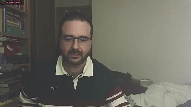 curiosillo83 online show from March 15, 11:17 pm