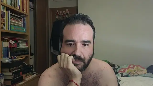 curiosillo83 online show from November 10, 4:33 am