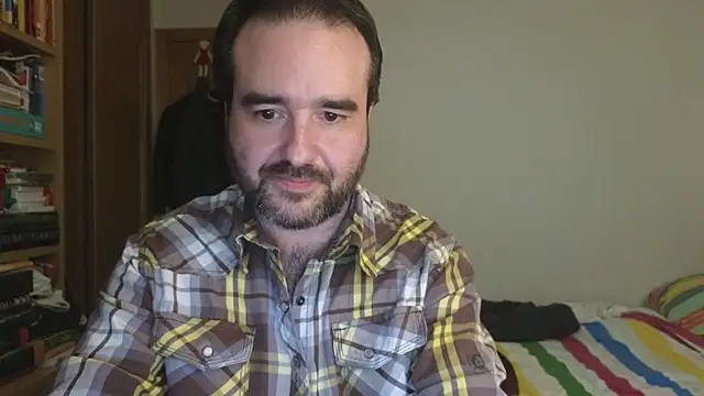 Snapshot of curiosillo83 chatting on March 11, 4:13 pm curiosillo83 online show from March 11, 4:13 pm