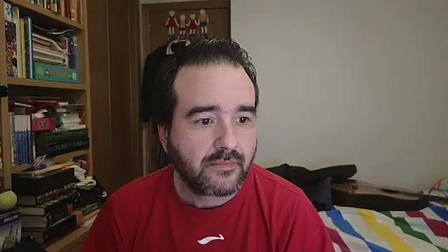 Snapshot of curiosillo83 chatting on April 2, 10:13 am curiosillo83 online show from April 2, 10:13 am