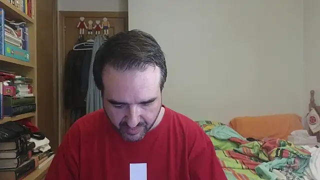 Snapshot of curiosillo83 chatting on June 23, 8:01 am curiosillo83 online show from June 23, 8:01 am