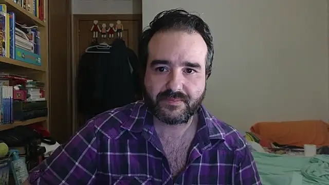 Snapshot of curiosillo83 chatting on July 15, 4:45 pm curiosillo83 online show from July 15, 4:45 pm