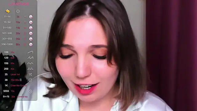 KindHazelHere  online show from March 5, 7:17 pm