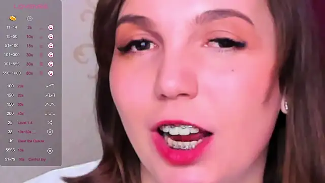 KindHazelHere  online show from March 11, 7:37 am