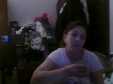 Snapshot of ShawnaAdams chatting on April 18, 8:20 pm ShawnaAdams online show from April 18, 8:20 pm