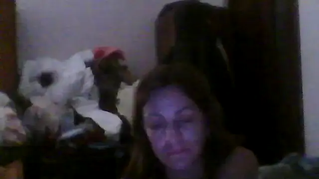 Snapshot of ShawnaAdams chatting on July 5, 10:06 pm ShawnaAdams online show from July 5, 10:06 pm