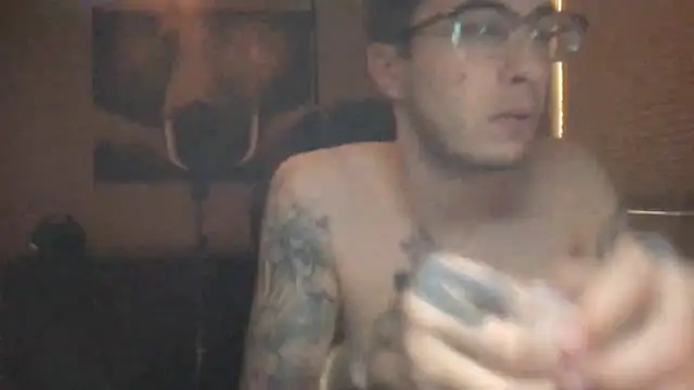 Snapshot of Bwcjoshbanks chatting on May 24, 10:26 pm Bwcjoshbanks online show from May 24, 10:26 pm