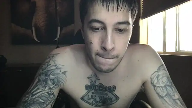 Snapshot of Bwcjoshbanks chatting on May 25, 10:27 pm Bwcjoshbanks online show from May 25, 10:27 pm