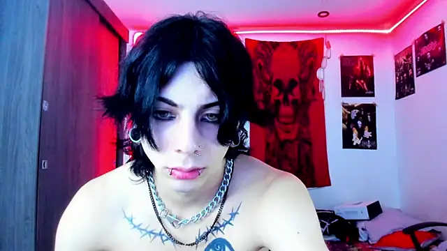Snapshot of dussk_ chatting on February 12, 6:19 am dussk online show from February 12, 6:19 am