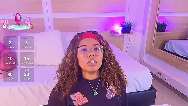  nickypurple  online show from November 25, 7:14 pm