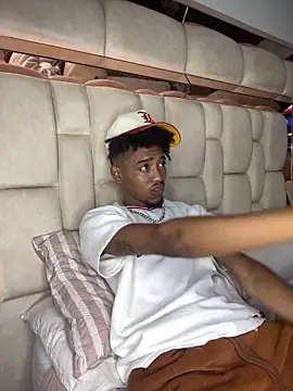 matatanlove online show from February 28, 11:45 pm