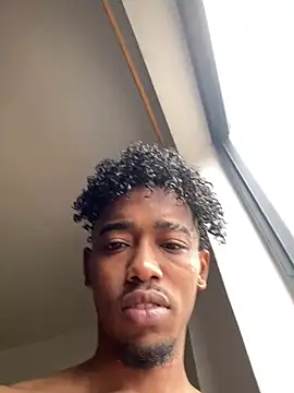 matatanlove online show from March 6, 5:11 pm