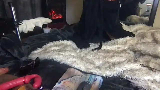 TiffaneyLove online show from November 30, 11:53 pm