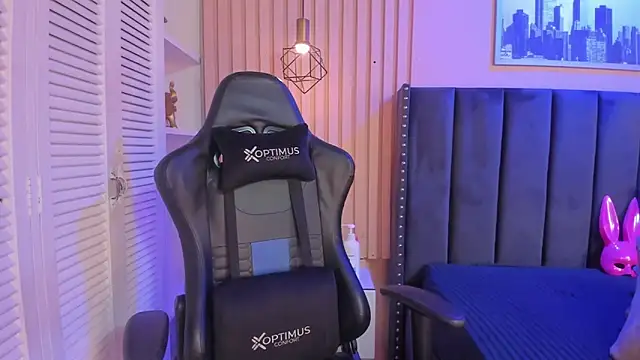 ashlye miller  online show from October 10, 4:22 am