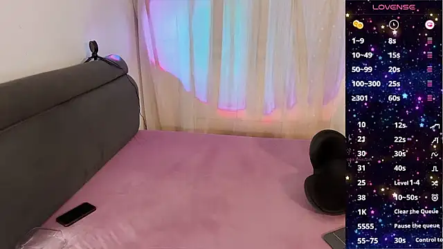 liliwang03 online show from February 15, 1:49 pm