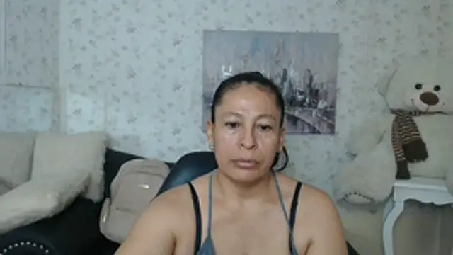 mature martina online show from June 4, 10:49 pm