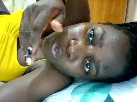 Snapshot of Alessandrajenna chatting on February 16, 8:33 pm Alessandrajenna online show from February 16, 8:33 pm