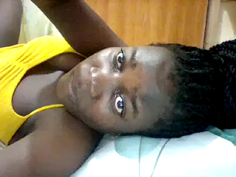 Snapshot of Alessandrajenna chatting on February 17, 6:09 am Alessandrajenna online show from February 17, 6:09 am