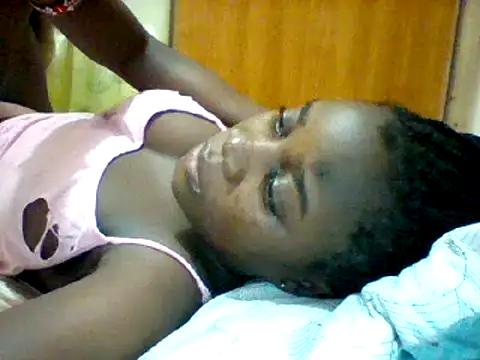 Snapshot of Alessandrajenna chatting on March 22, 9:10 pm Alessandrajenna online show from March 22, 9:10 pm