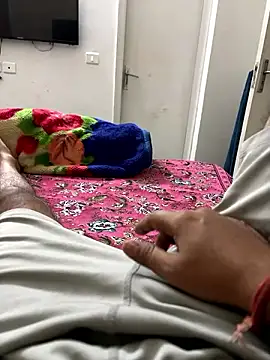 Snapshot of yourheroforfun chatting on December 5, 6:55 pm yourheroforfun online show from December 5, 6:55 pm