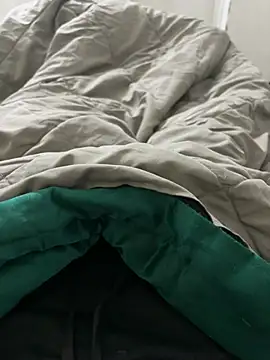 Snapshot of yourheroforfun chatting on January 16, 5:55 pm yourheroforfun online show from January 16, 5:55 pm