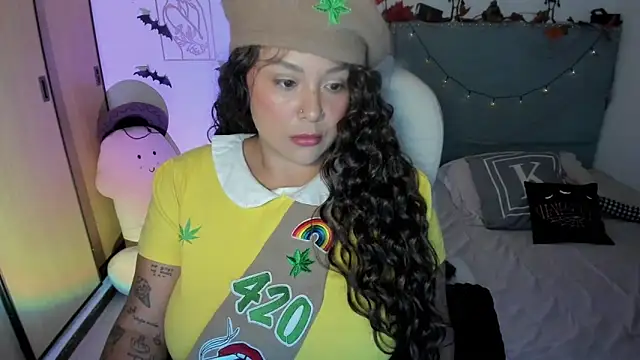 bigbooty-30 online show from October 28, 11:29 pm