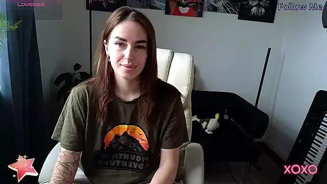 xx adrihanna xx online show from March 17, 6:18 am