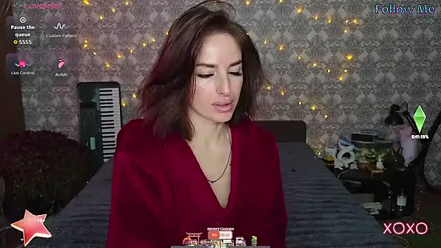 xx adrihanna xx online show from November 17, 8:42 am