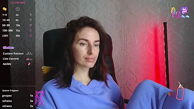 xx adrihanna xx online show from June 2, 6:26 am