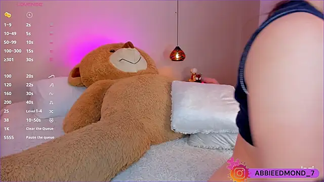 AbbieEdmond online show from January 27, 7:14 am