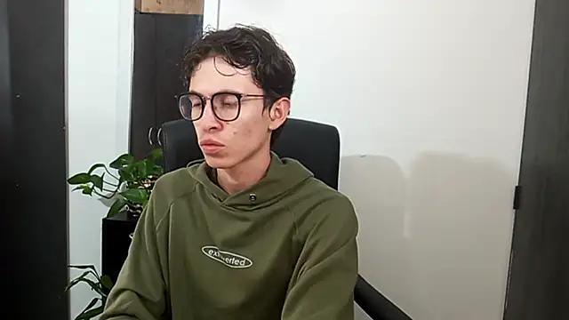 Norehg online show from November 30, 4:44 pm