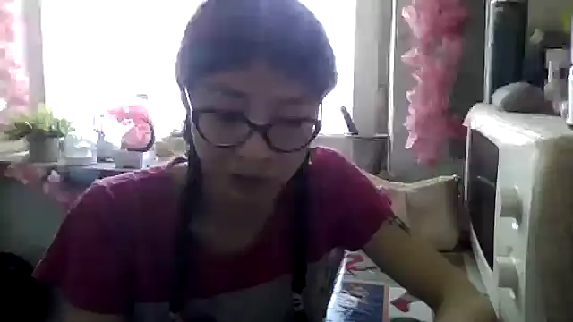 Snapshot of CarlyJoy chatting on October 16, 8:37 am CarlyJoy online show from October 16, 8:37 am