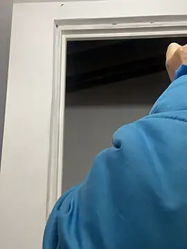 im amber online show from March 10, 12:43 pm