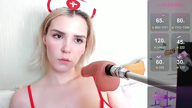 Kaya Devis online show from February 11, 8:05 am