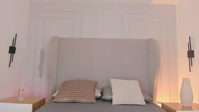 chloe d online show from January 13, 11:37 am